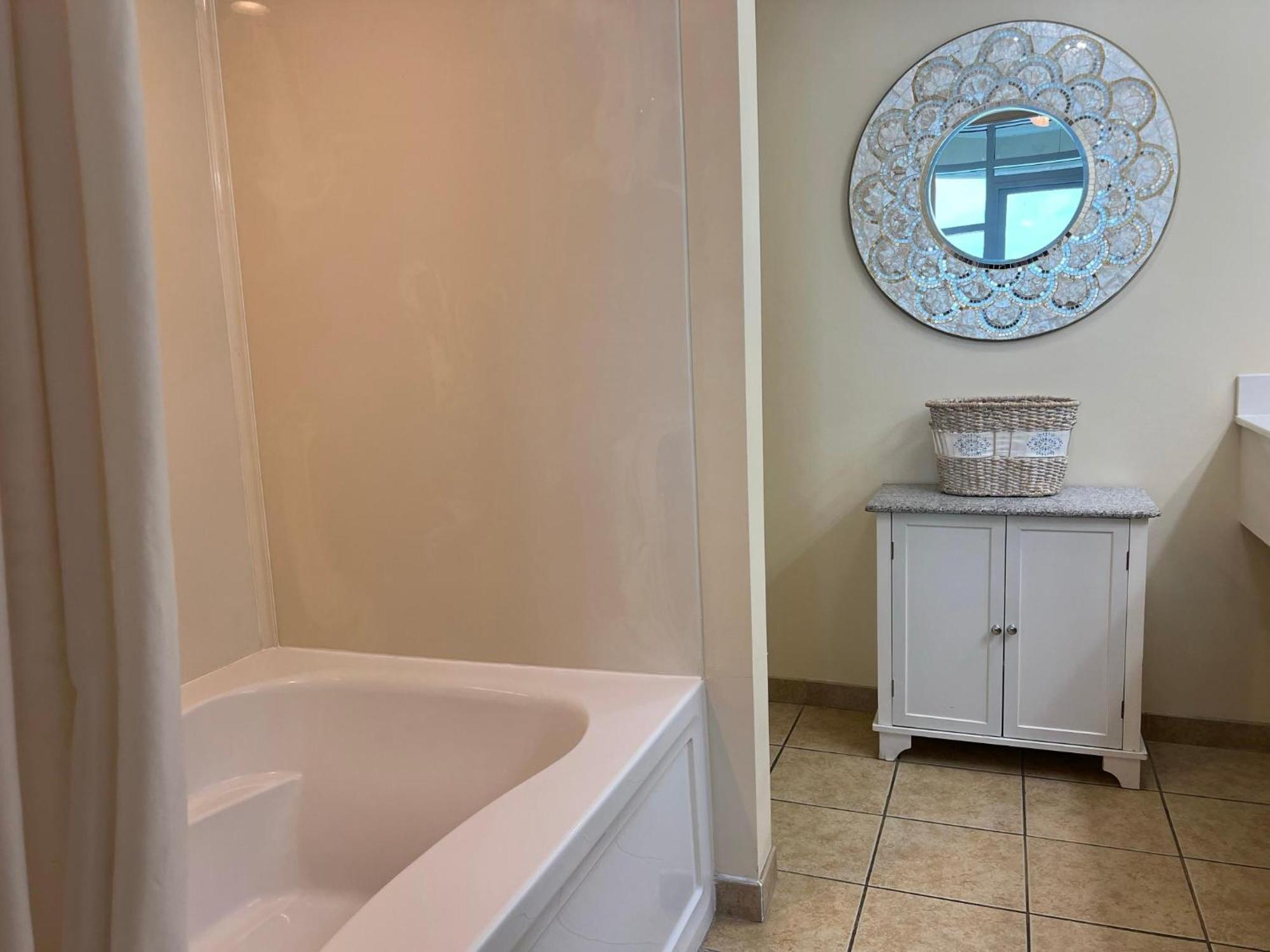 Villa 2501 S Ocean Blvd, 0811 - Ocean Front Sleeps 6 Myrtle Beach Esterno foto