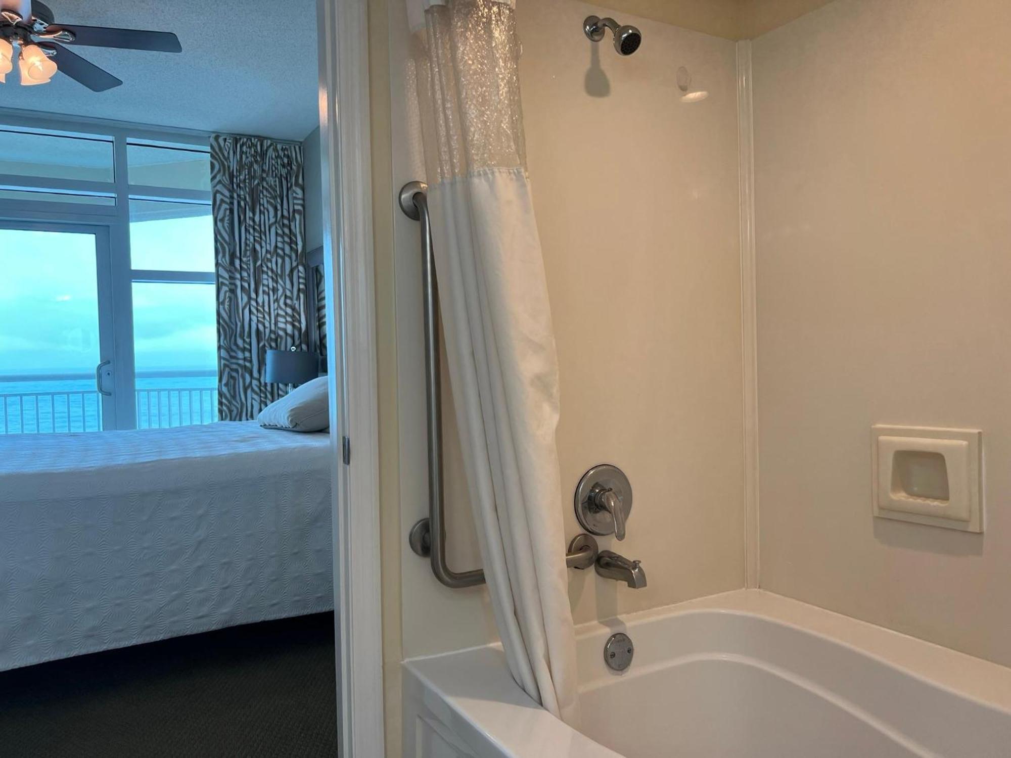 Villa 2501 S Ocean Blvd, 0811 - Ocean Front Sleeps 6 Myrtle Beach Esterno foto