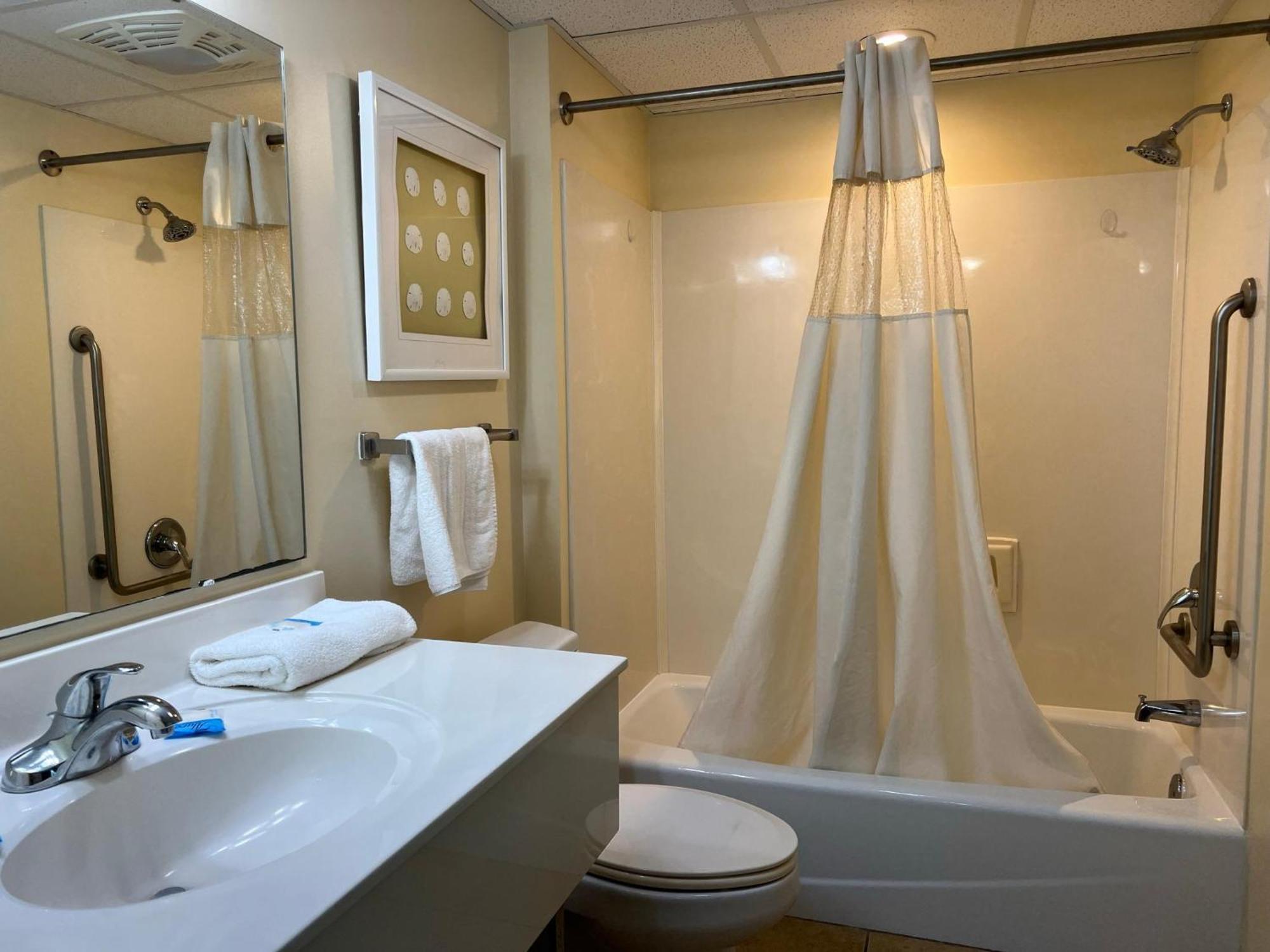 Villa 2501 S Ocean Blvd, 0811 - Ocean Front Sleeps 6 Myrtle Beach Esterno foto